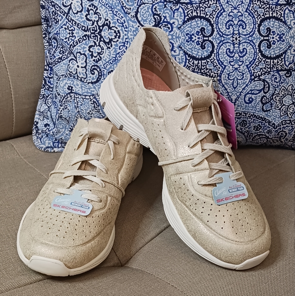 Skechers Seager-Major League-Perfed Jogger shoes gold NWOT